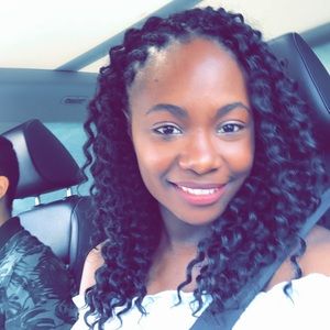 Meet your Posher, Ashlei